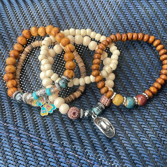 Jewelry - 5 Piece Cowgirl‎ Bohemian Bracelet Set